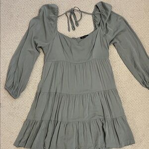 Women’s/juniors,  Gray/light green long sleeve Dress, size L
